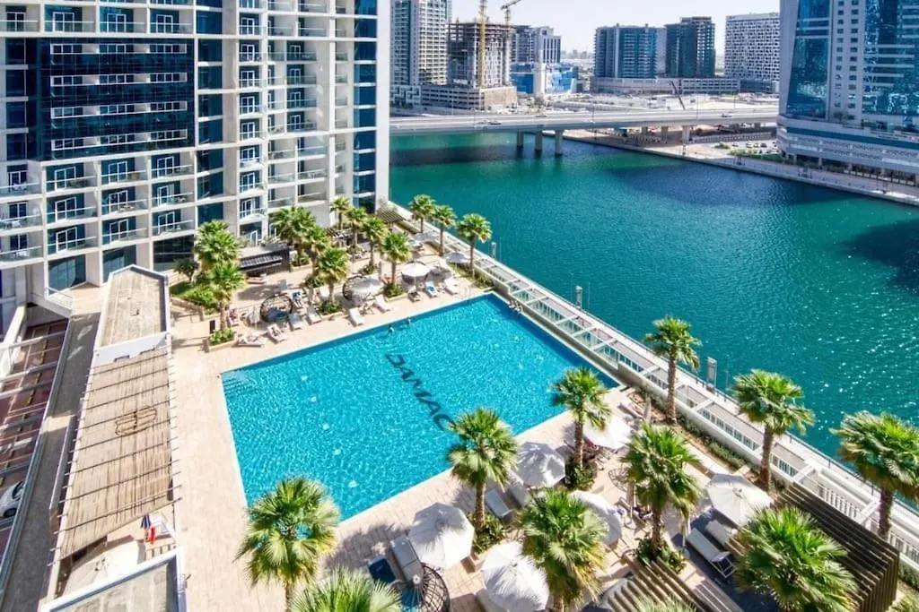 Appartement Spacious Studio With Pool - Canal & Burj Views Dubai Verenigde Arabische Emiraten
