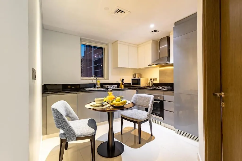 Spacious Studio With Pool - Canal & Burj Views Dubai United Arab Emirates