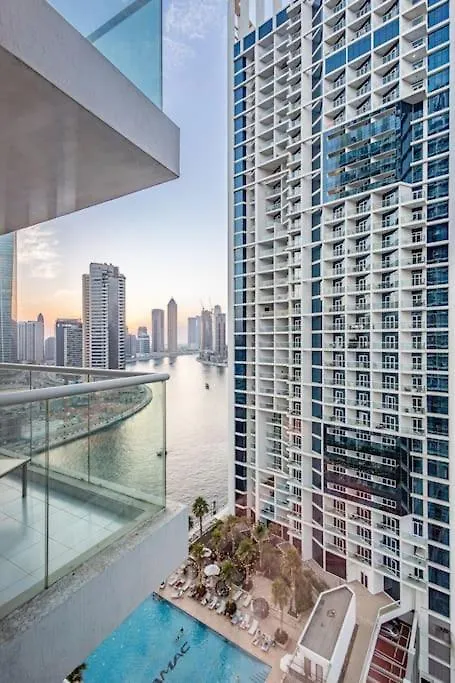 Apartment Spacious Studio With Pool - Canal & Burj Views Dubai United Arab Emirates