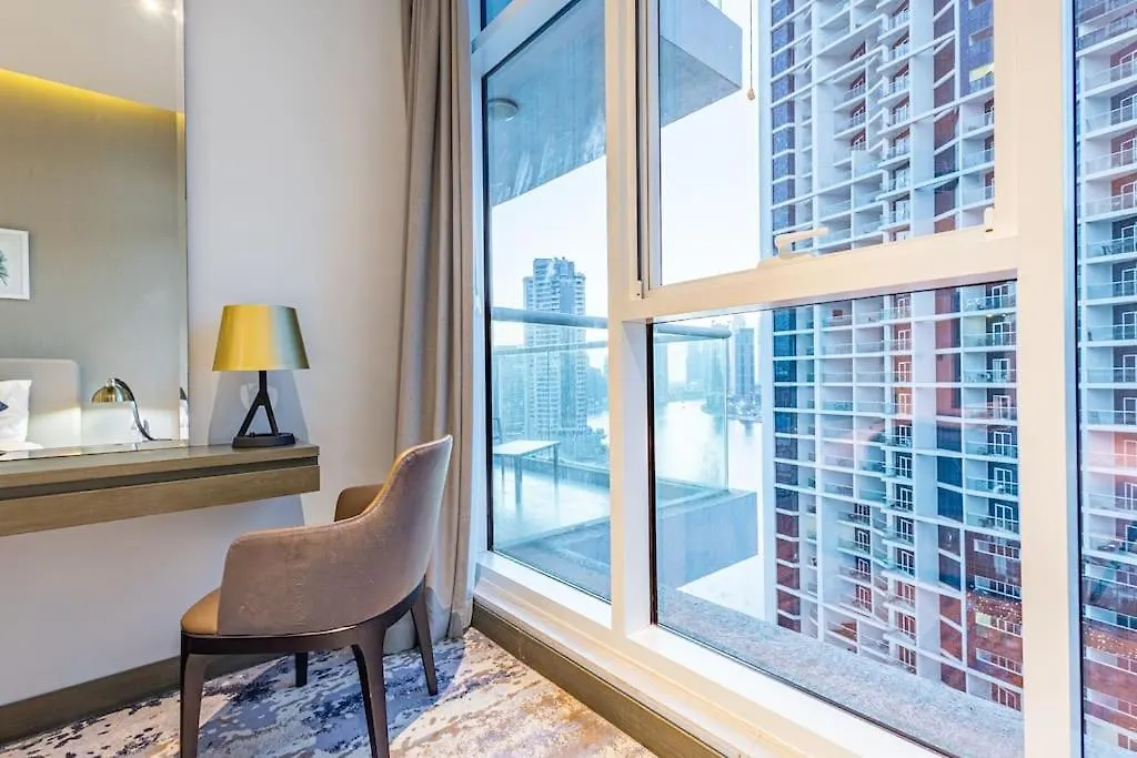 Apartment Spacious Studio With Pool - Canal & Burj Views Dubai
